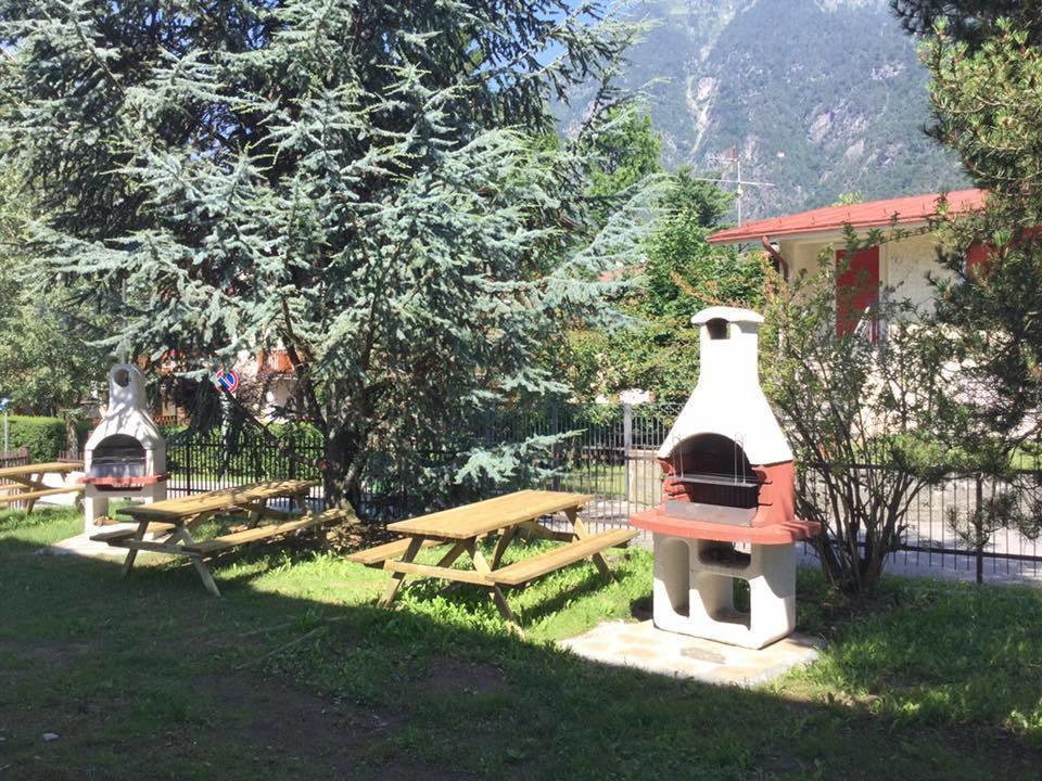 Care Alto Appartement Carisolo Buitenkant foto