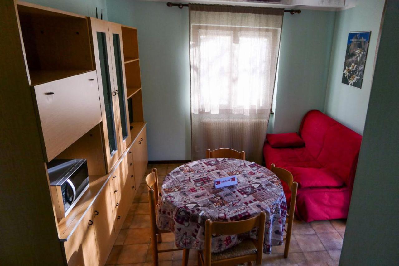Care Alto Appartement Carisolo Buitenkant foto